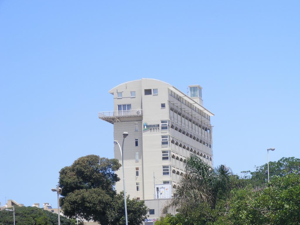 304 Lighthouse Mall Umhlanga Exterior photo